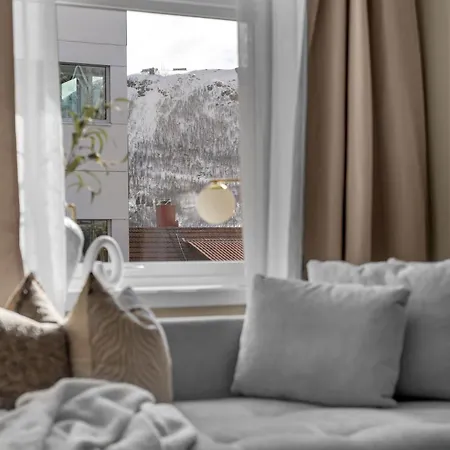 Apartment Supercentral Eik